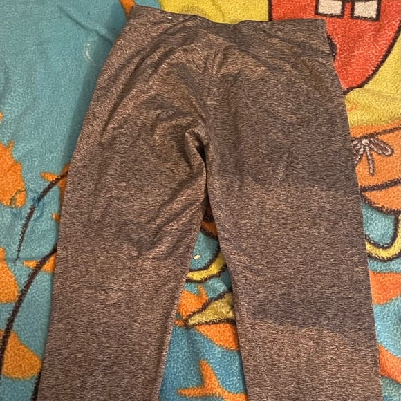 Fitted Leggings - Picture 2 of 2